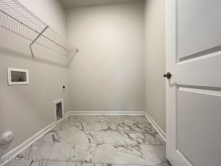 512 Ragapple Ln — Photo 15