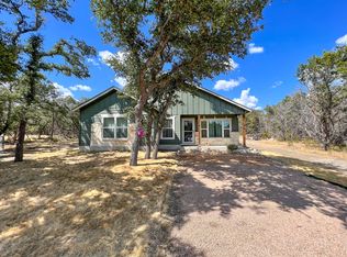 957 Golf Course Dr E, Spring Branch, TX 78070