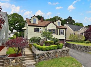 25 S Mountain Ave, Melrose, MA 02176