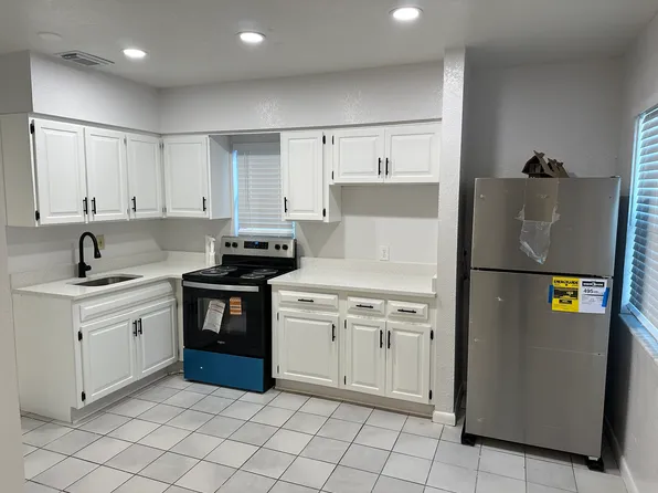 801 1/2 E Adalee St, Tampa, FL 33603