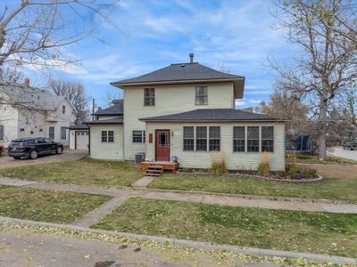 920 6th Ave, Belle Fourche, SD, 57717