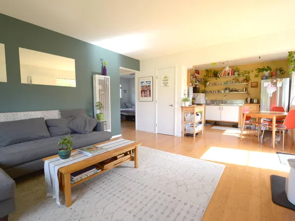 466 37th St APT 8, Oakland, CA 94609