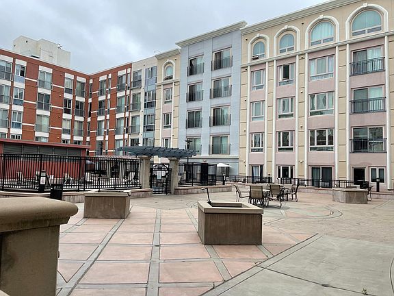 4th image of 450 J St Unit 3291