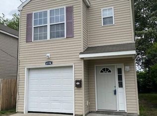4136 Everett St, Chesapeake, VA 23324