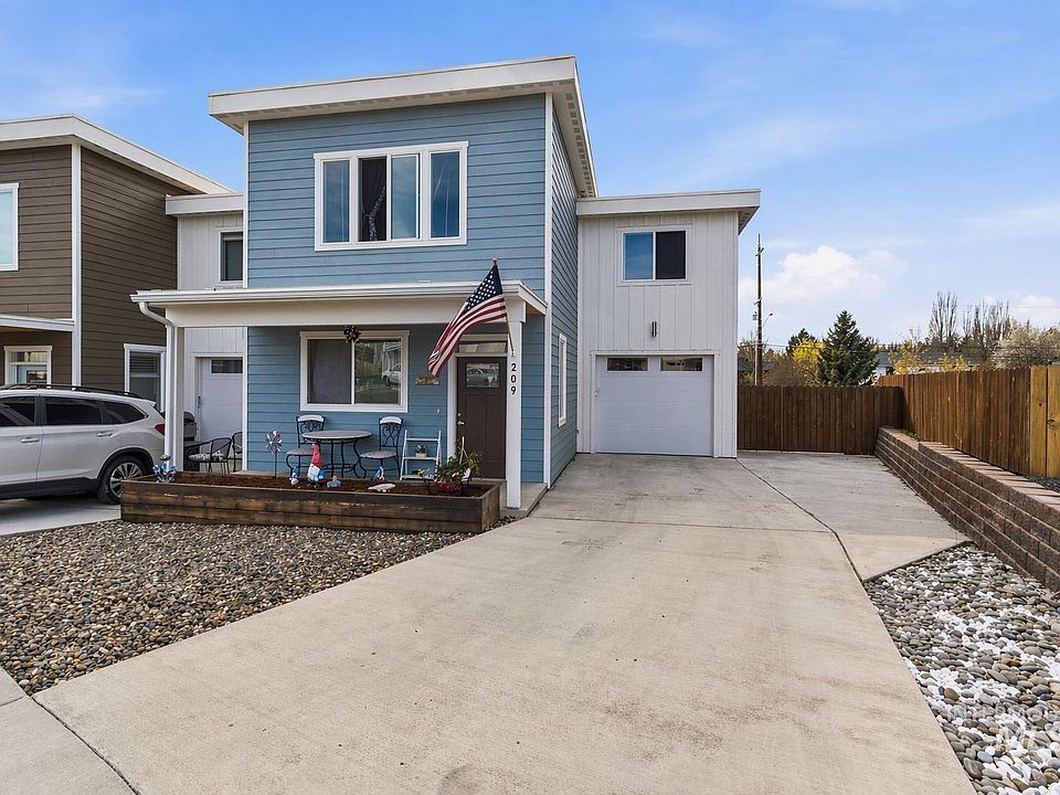 1st image of 209 Wheatland Ct