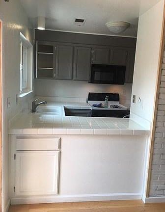 Newly Updated kitchen 