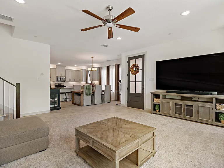 4867 Ellie Ln — Photo 3