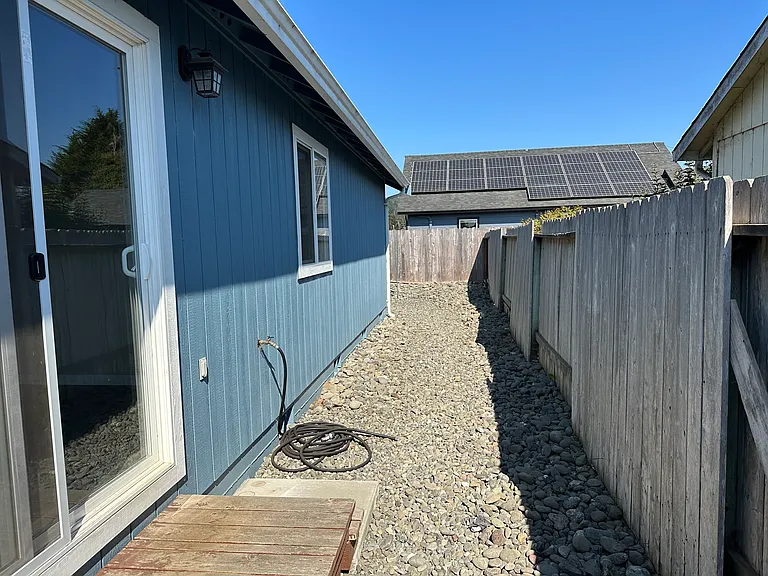 2779 Strating Ct — Photo 10