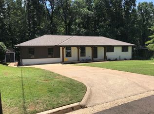 831 Heritage Dr, Tuscaloosa, AL 35406