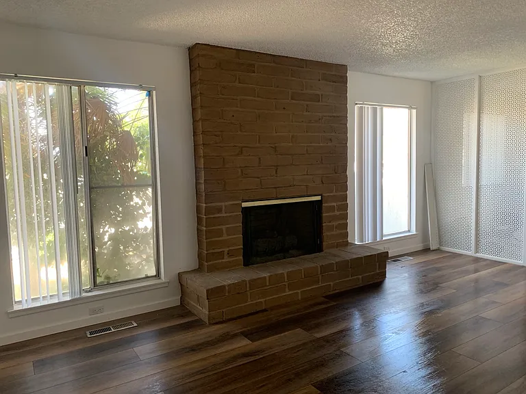 1601 W Fairmont Ave #A — Photo 1