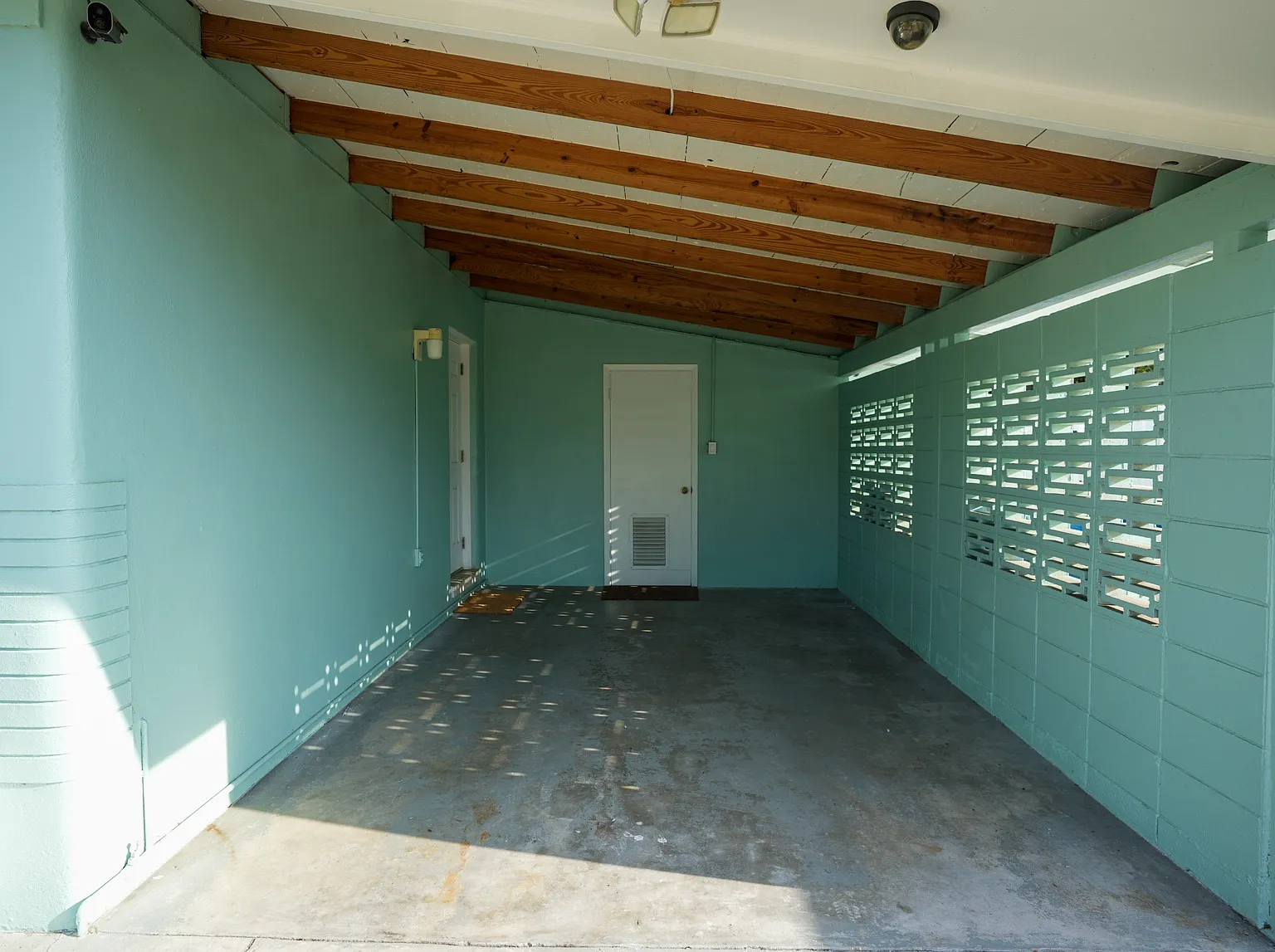 Rosemont Dr, Clearwater — Photo 4