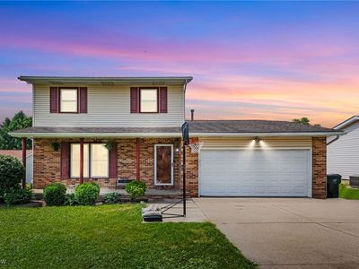 5604 Perry Hills Dr SW, Canton, OH, 44706