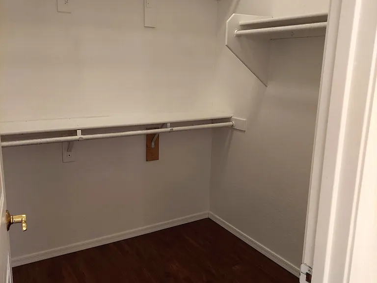 1510 W Saragosa St — Photo 22