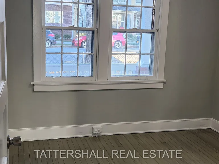 1213 McDonough St — Photo 8