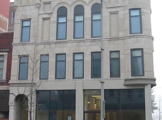 516 S Main St #203, Elkhart, IN 46516