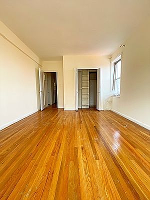 3rd image of 2630 Ocean Ave #5