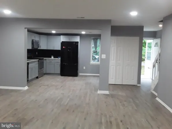 1703 Bromley Ests, Pine Hill, NJ 08021