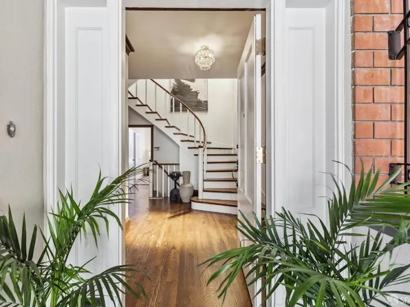 2260 Leavenworth St, San Francisco, CA 94133