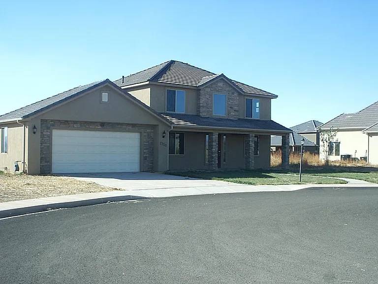 2570 S Songbird Cir — Photo 3
