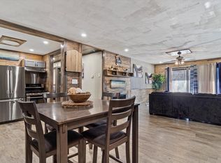 6050 W Calumet Rd APT 101A, Milwaukee, WI 53223