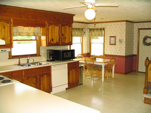 Large Kitchen