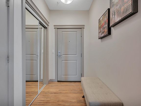 4th image of 4075 Clover Bar Rd #402