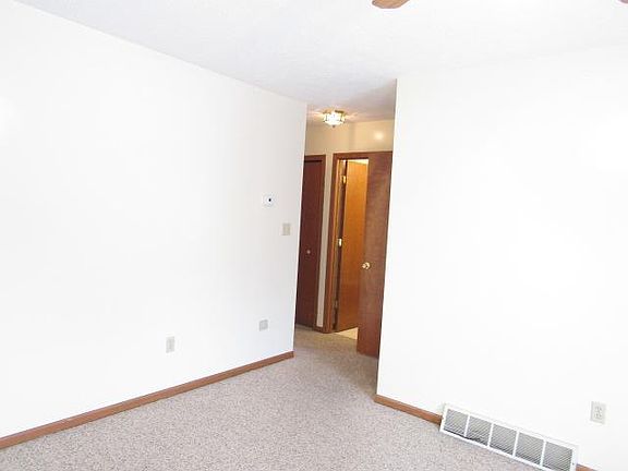 5th image of 1847 4th St