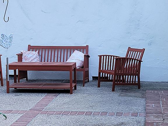 5th image of 1160 Magdalena Ave