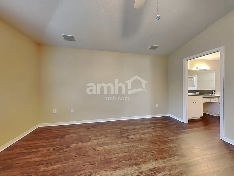 5419 Watson Rd — Photo 9