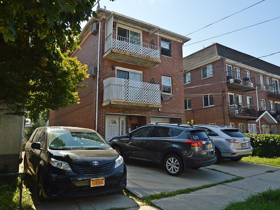 1st image of 4363 161st St