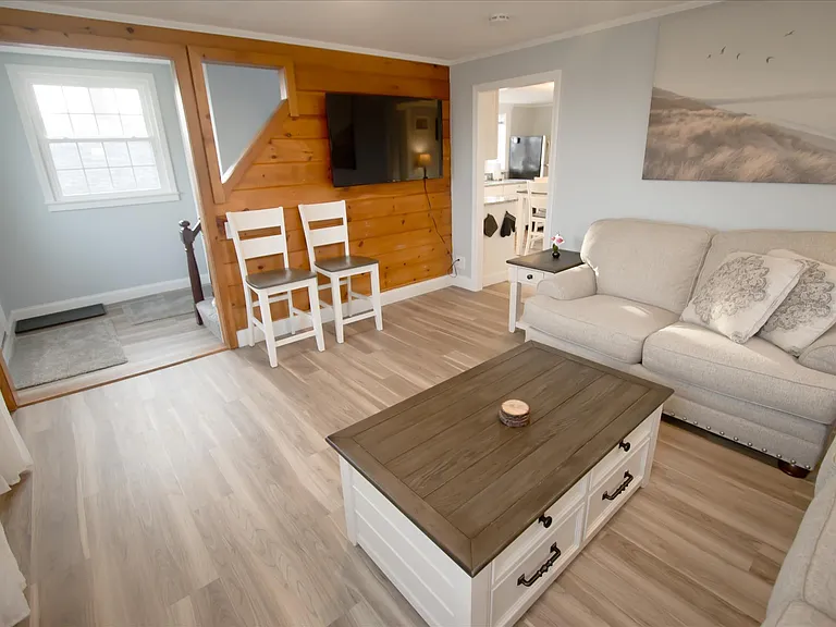 479 Main St #2 — Photo 6