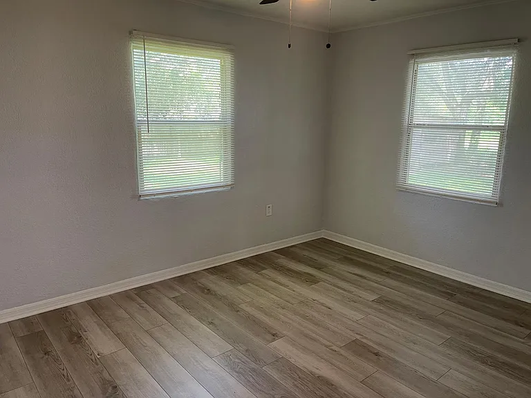 3512 E 12th Ave — Photo 10