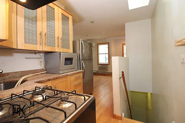 Rented by Proper Real Estate, LLC | media 8