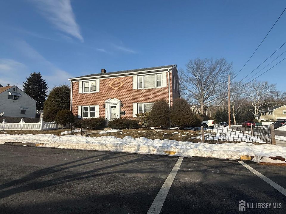 1st image of 675 Harrison St