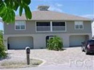 21550 Indian Bayou Dr, Fort Myers Beach, FL 33931