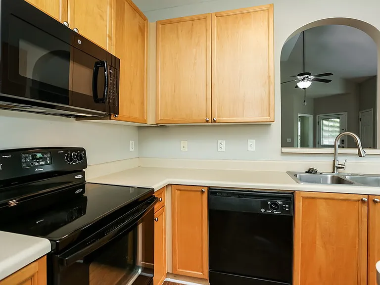 8 Arendt Park Ln — Photo 8