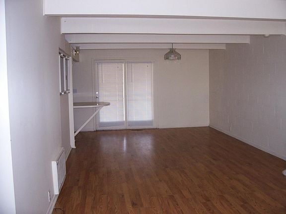 2nd image of 808 N 70th St