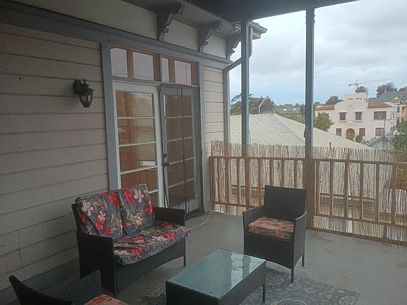 2nd image of 541 20th St APT 1