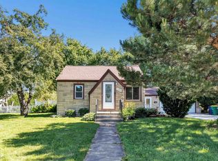 1528 7th St, Green Bay, WI 54304