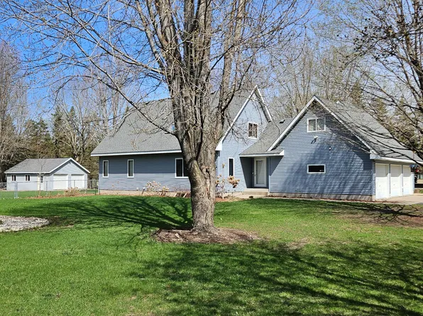 W10446 880th Ave, River Falls, WI 54022
