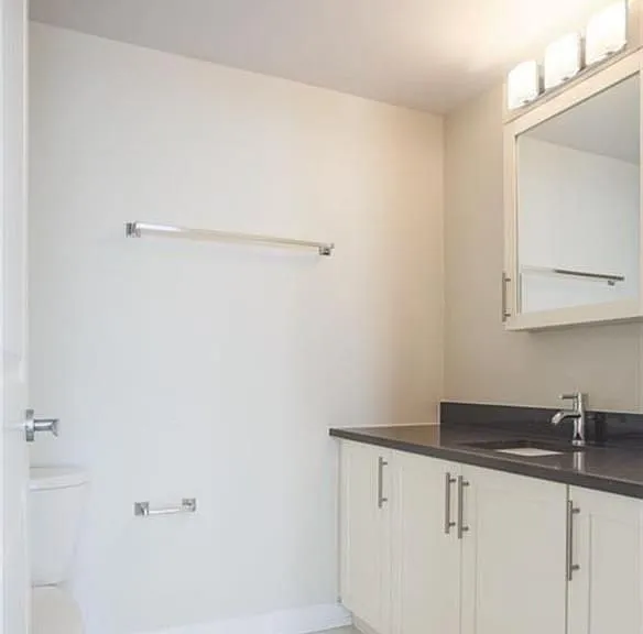 195 Besserer St #301 — Photo 16