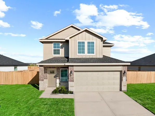 11119 August Sunset Dr, Needville, TX 77461