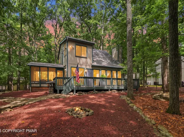 184 Hyland Dr, East Stroudsburg, PA 18301