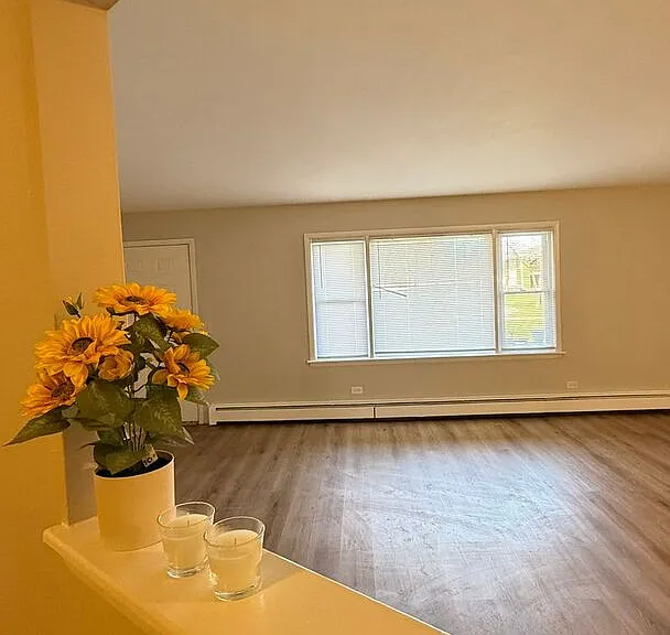 1119 E Algonquin Rd #2 — Photo 24