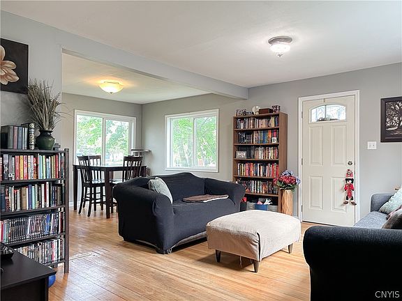 5th image of 104 Watson Rd