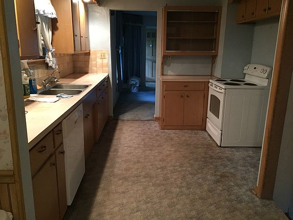 4th image of 642 E Orleans St