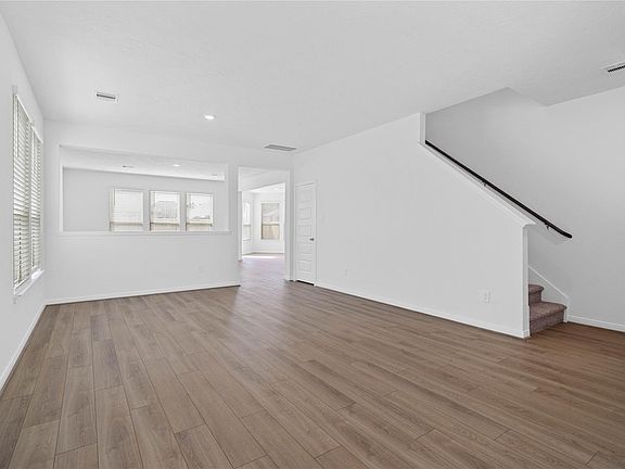 4th image of 25423 Alpine Switchback Dr