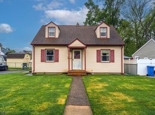 10 Sheffield Way, Clark, NJ 07066