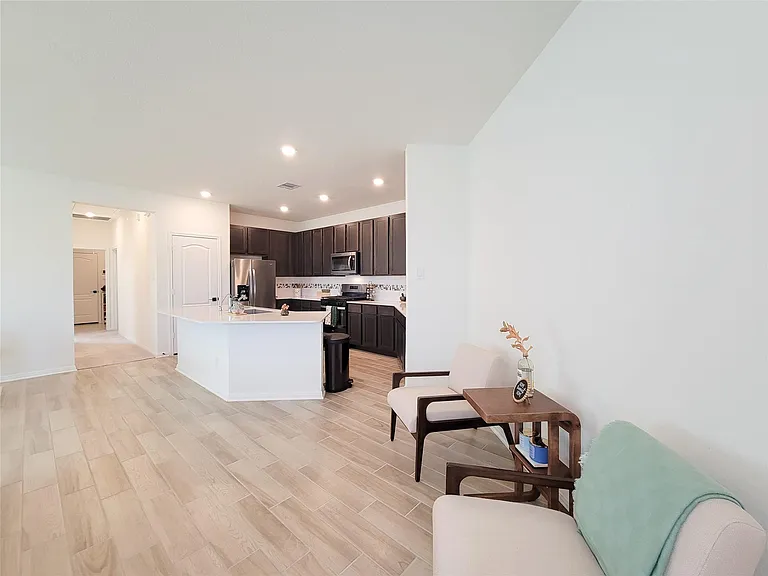 8214 Leisure Point Dr — Photo 10