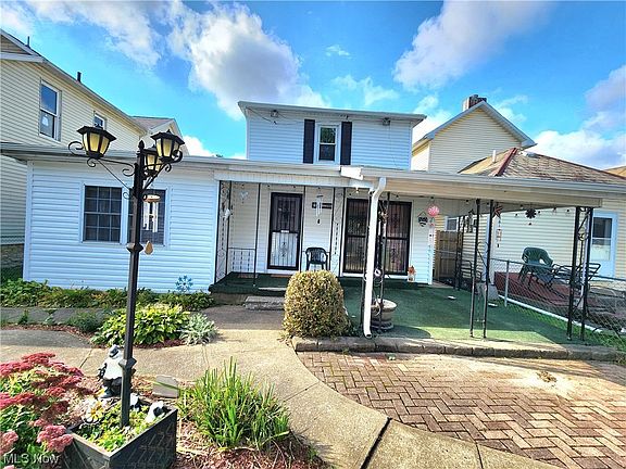 4th image of 2118 Hoge Ave